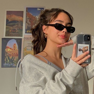 Логотип телеграм канала @mood_brilliant — ✨𝓜𝓸𝓸𝓭𝓑𝓻𝓲𝓵𝓵𝓲𝓪𝓷𝓽✨