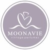 Логотип телеграм канала @moonavie_boutique — MOONAVIE - винтажная парфюмерия