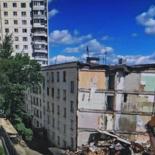 Логотип телеграм канала @mosrenovacia — Реновация. Тёмные стороны