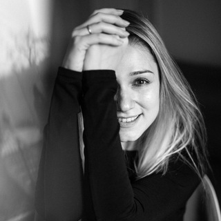 Логотип телеграм канала @moviesaddicted — Moviesaddicted