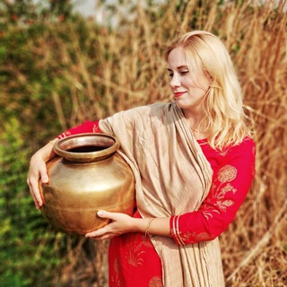 Логотип телеграм канала @mrs_masala — Mrs_masala_