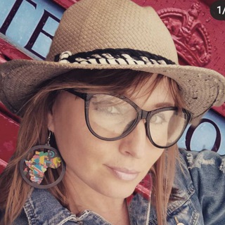 Логотип телеграм канала @mrsdariakld — English for brilliant future💂‍♀