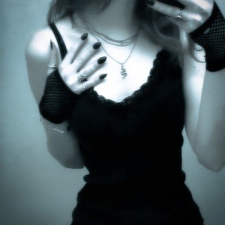 Логотип телеграм канала @mylie_kost — Немного счастья