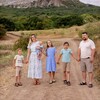 Логотип телеграм канала @nachemodanahsmakeenko — На чемоданах с Макеенко
