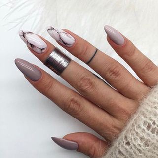 Логотип телеграм канала @nail_pages — nails_pages