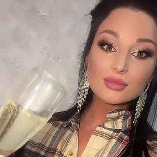 Логотип телеграм канала @nastia_danka — Nastia_Danka