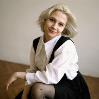 Логотип телеграм канала @nastya_literature — Настя Ахматова | Литература ЕГЭ 10 класс | Ахматова рекомендует | Умскул