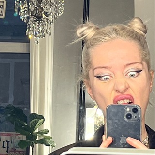 Логотип телеграм канала @nastykuvaeva — KUVSKY