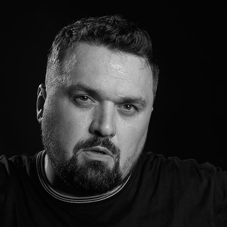 Логотип телеграм канала @nate_oka — Олег Погожих