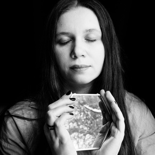 Логотип телеграм канала @natidoula — А тебе нужна доула?