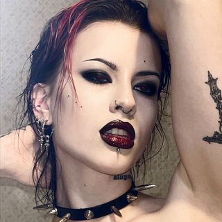 Логотип телеграм канала @natybrusova — Naty B 🕷