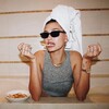 Логотип телеграм канала @nehaileybieber — не Хейли Бибер