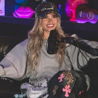Логотип телеграм канала @nejxdnssvay — 𝐍𝐞𝐬𝐬𝐯𝐚𝐲 💘