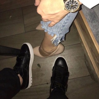 Логотип телеграм канала @neslomlennaaa — несломленна ོ