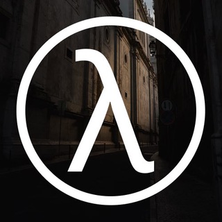 Логотип телеграм канала @neverendingdelirium — светлый логос в темном переулке