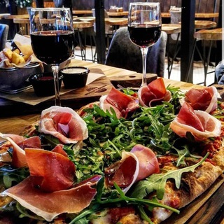 Логотип телеграм канала @newpizzeria — Новая пиццерия в Ярославле