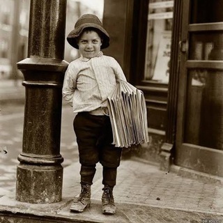 Логотип телеграм канала @newsesroom — 🗼📺 Newsroom курилка 📱📰