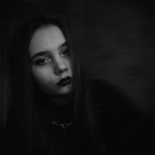 Логотип телеграм канала @nichetakovo — ariadna🐈‍⬛🐾