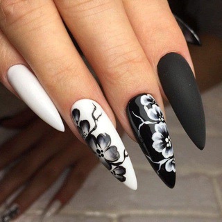 Логотип телеграм канала @nogtii_pedikyura — Маникюр 💅🏼 Дизайн Ногтей