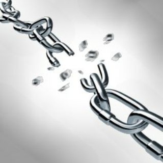 Telgraf kanalının logosu nomnoticias — Proscritos del NOM