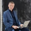 Логотип телеграм канала @nonmanager — Сергей Нефёдов. Все точки над Ё в бизнесе