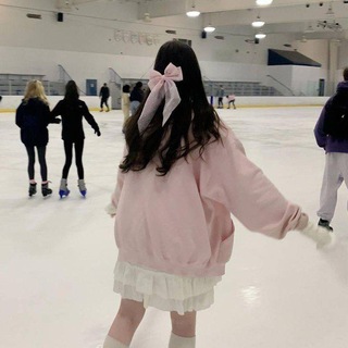 Логотип телеграм канала @oboy_x — ⛸🎀Обои для телефона⛸🎀||🎧🩰Обои для планшета🎧🩰