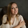 Логотип телеграм канала @olesyasuetina_soulhealer — В ПОТОКЕ ВСЕЛЕННОЙ С ОЛЕСЕЙ СУЕТИНОЙ