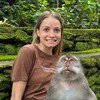 Логотип телеграм канала @olya_vse_poka — Оля Антипова | Всё пока 👋