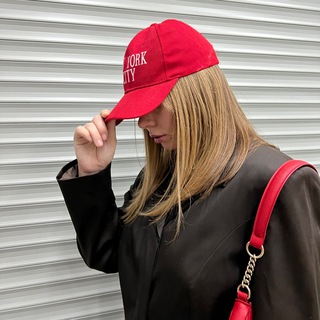 Логотип телеграм канала @onetwotrend — OneTwoTrend