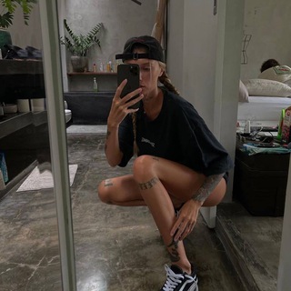 Логотип телеграм канала @oxxxy_trade — 🥬EASY MONEY🥬