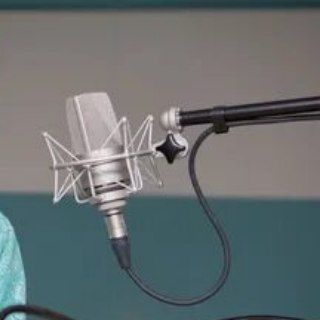 Логотип телеграм канала @ozvuh — Озвучиваю вашу жизнь 🤝