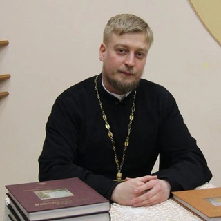 Логотип телеграм канала @padre_ak — Священник Александр Красильников