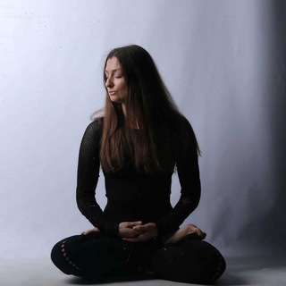 Логотип телеграм канала @pathnotes — Yoga Shanti