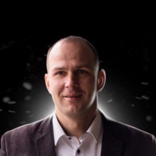 Логотип телеграм канала @pavel_sheglov — ☘️Умные инвестицииI Pavel Sheglov