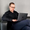 Логотип телеграм канала @pavelumashev — Юмашев Павел — Яндекс Директ, Карты, Бизнес, SEO, Сайты