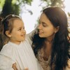 Логотип телеграм канала @peep_inside_english — Peep inside English. О буднях англомамы и билингвизме
