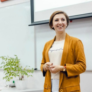 Логотип телеграм канала @peregovor_spargalka — Переговори у реальному житті| Олена Лисих