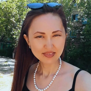Логотип телеграм канала @perfumecosmetica — ДУХИ, КОСМЕТИКА, БАДЫ ESSENS🍀