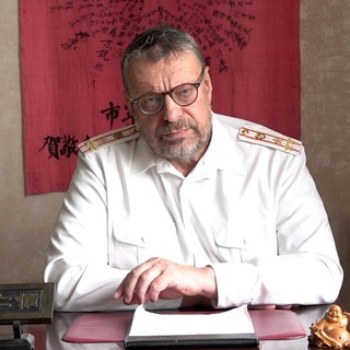Логотип телеграм канала @perspektivy_svetlye — Андрей Девятов. Прямая линия