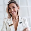 Логотип телеграм канала @pirogova_w — Аня Пирогова