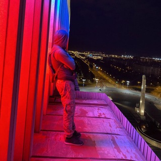 Логотип телеграм канала @piter0_0 — С Олегом по Питеру