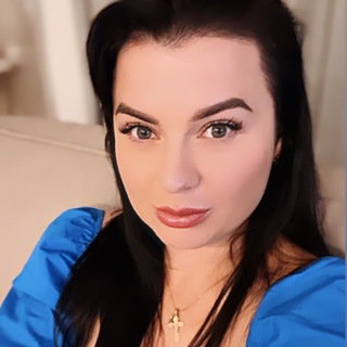 Логотип телеграм канала @po_tasha — Tasha Pokazaneva 🐚