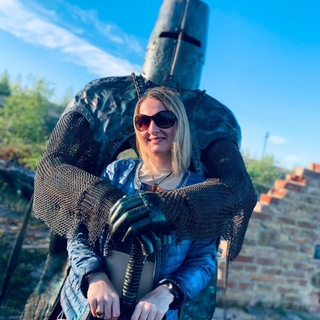 Логотип телеграм канала @poet_irinatrusova — Поэт Ирина Трусова