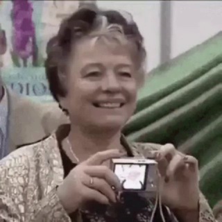 Логотип телеграм канала @pokupajuhodi — Покупай, уходи