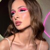 Логотип телеграм канала @poli_flin — Таня Яромёнок с дыркой на стене