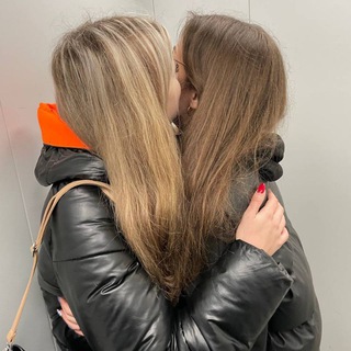 Логотип телеграм канала @polinki — Polina's bitches