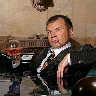 Логотип телеграм канала @polithvostik — Политхвостик/Polithvostik