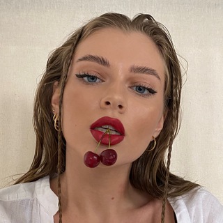Telegram channel pollinasha🍒 logo