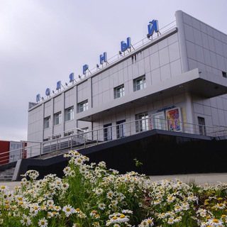 Логотип телеграм канала @polyarniy_cinema — Кинотеатр Полярный