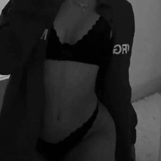 Логотип телеграм канала @pornhud2006 — пошлые подкаты😏